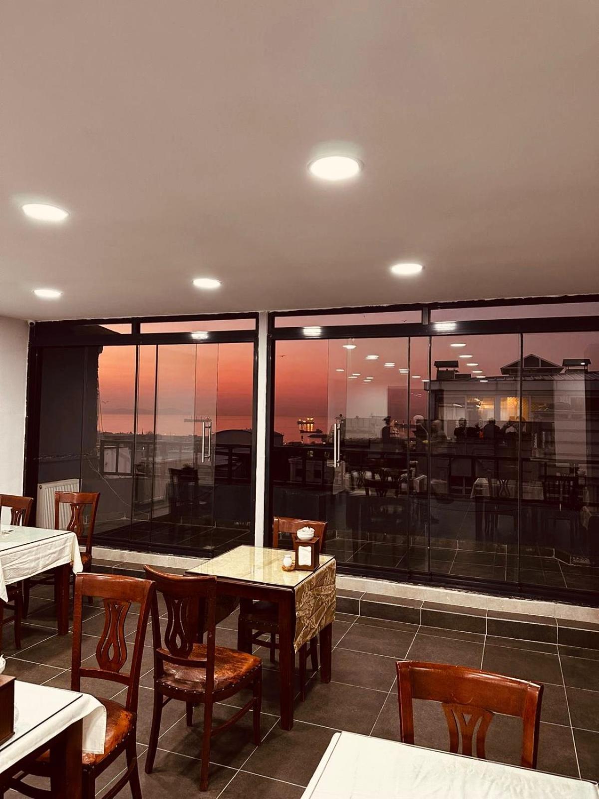 Malkoc Hotel อิสตันบูล ภายนอก รูปภาพ