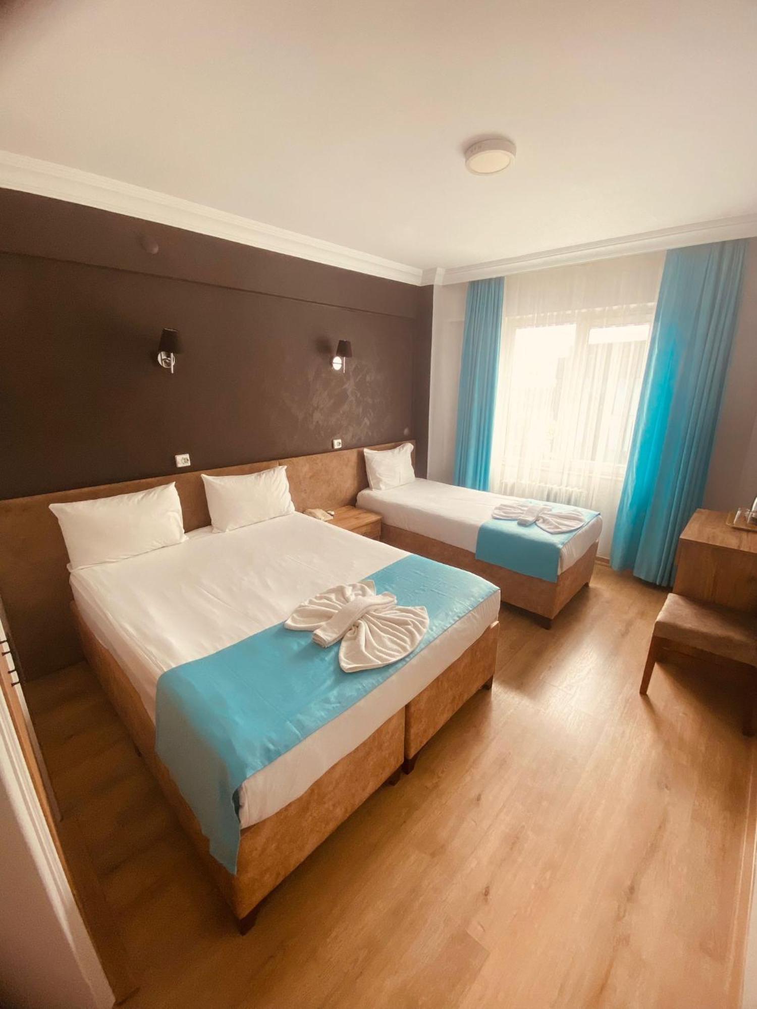 Malkoc Hotel อิสตันบูล ภายนอก รูปภาพ